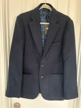 Allen Edmonds Navy Blue Sport Coat with Camo Lining